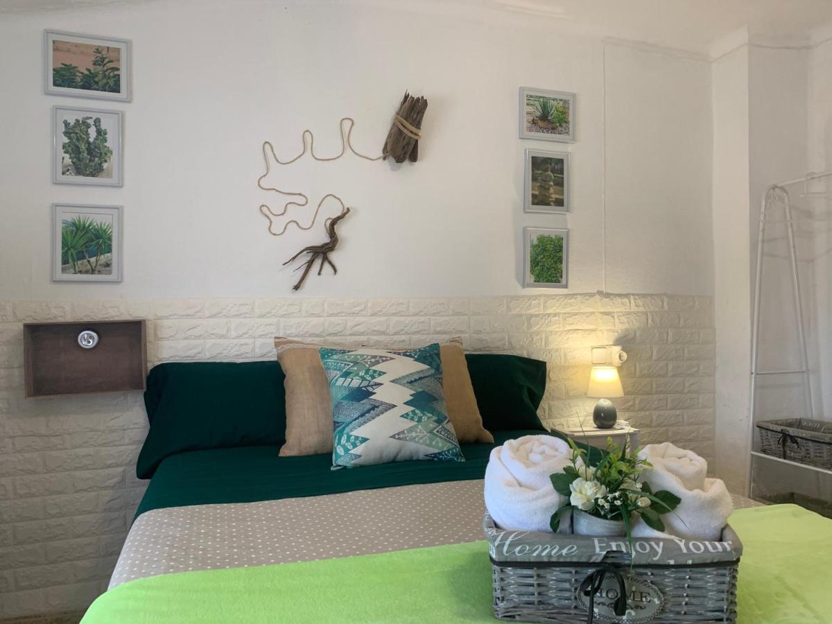 Casa Enric , Con Zona Infantil, Piscina Y Parking Privado Deltebre Exterior foto