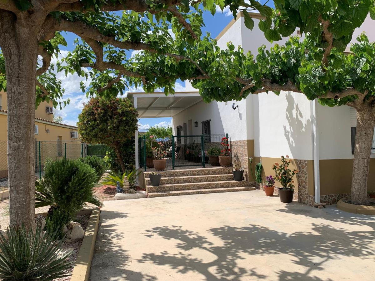 Casa Enric , Con Zona Infantil, Piscina Y Parking Privado Deltebre Exterior foto