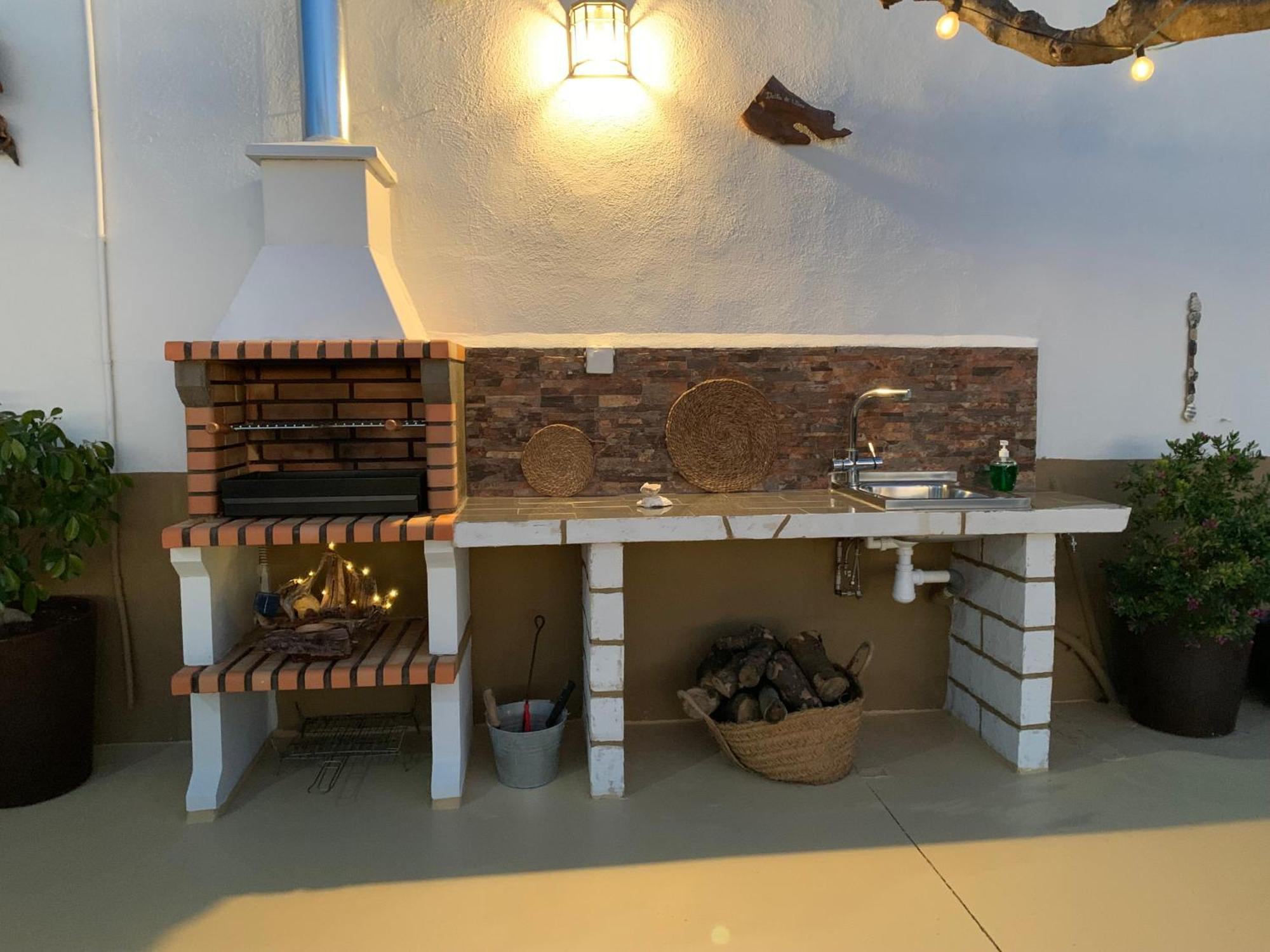 Casa Enric , Con Zona Infantil, Piscina Y Parking Privado Deltebre Exterior foto