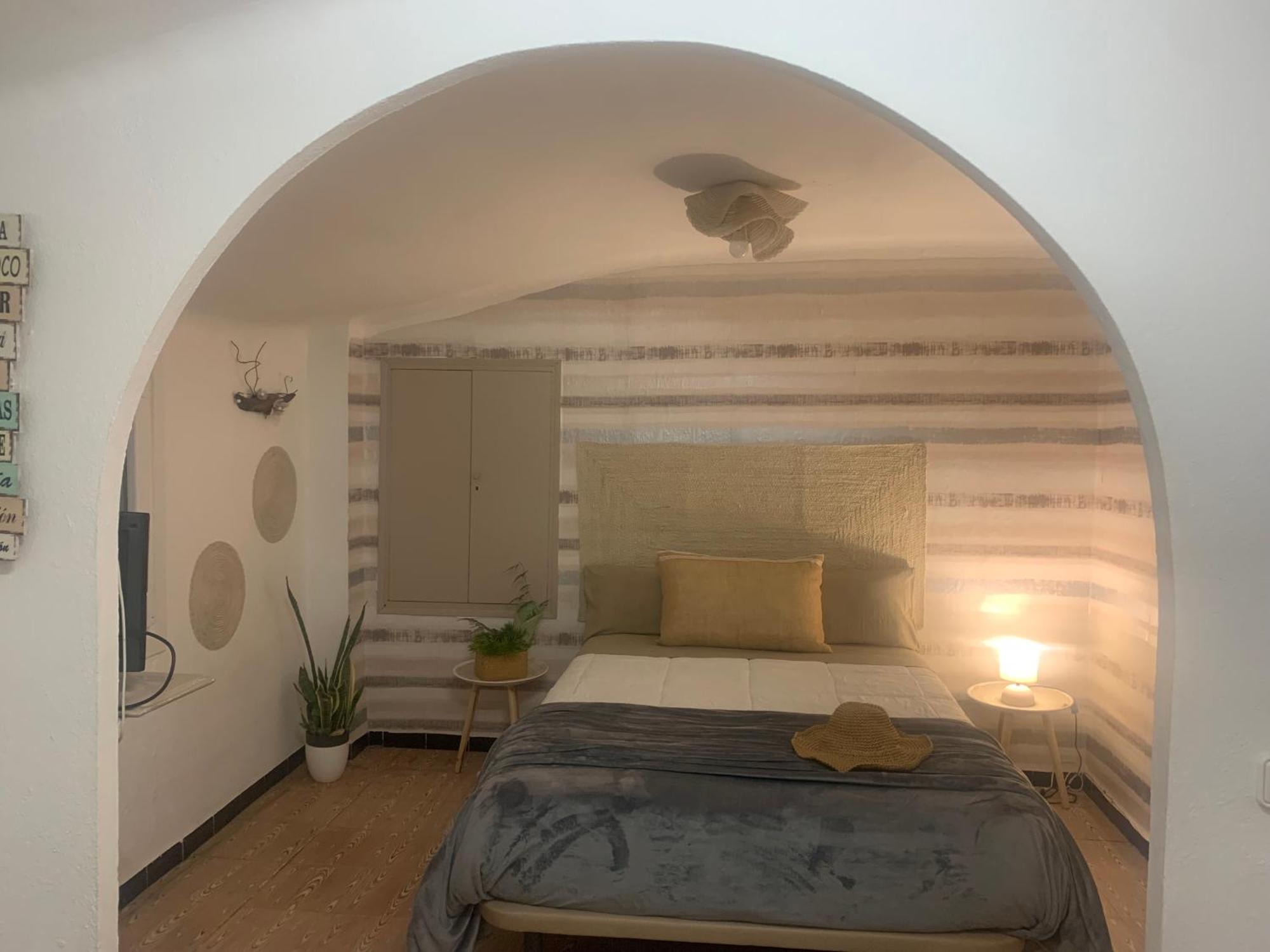 Casa Enric , Con Zona Infantil, Piscina Y Parking Privado Deltebre Exterior foto